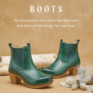 Dansko Shanya Green Heeled Boots
